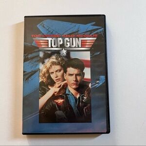Top Gun DVD with Tom Cruise, Kelly McGillis, Val Kilmer. Action Drama Movie
